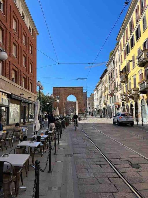 La Casa Alle Colonne - Navigliapartments Mediolan Zewnętrze zdjęcie