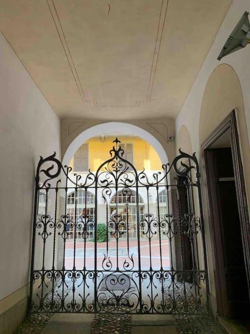La Casa Alle Colonne - Navigliapartments Mediolan Zewnętrze zdjęcie